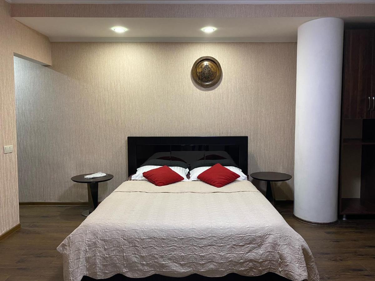 City Center Apart Hotel Тбілісі Екстер'єр фото