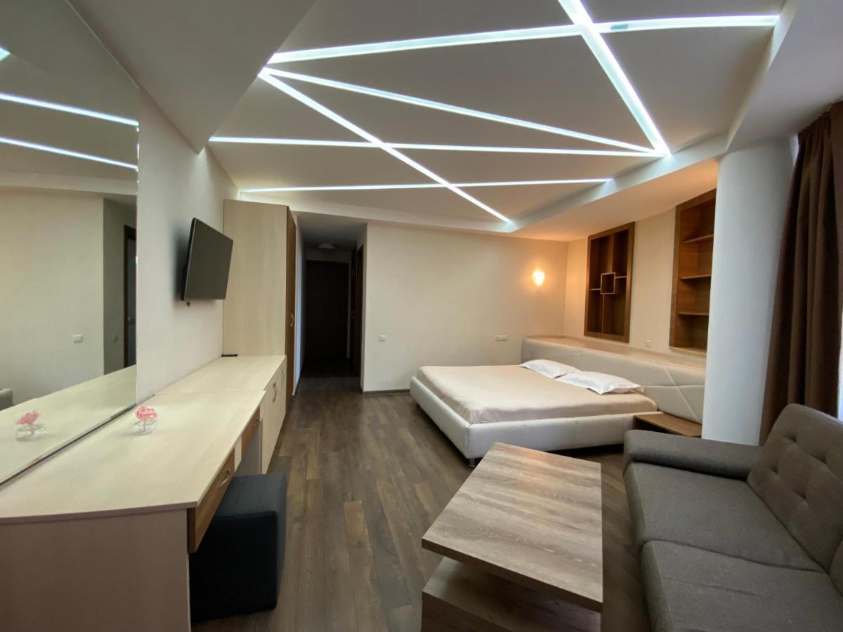 City Center Apart Hotel Тбілісі Екстер'єр фото